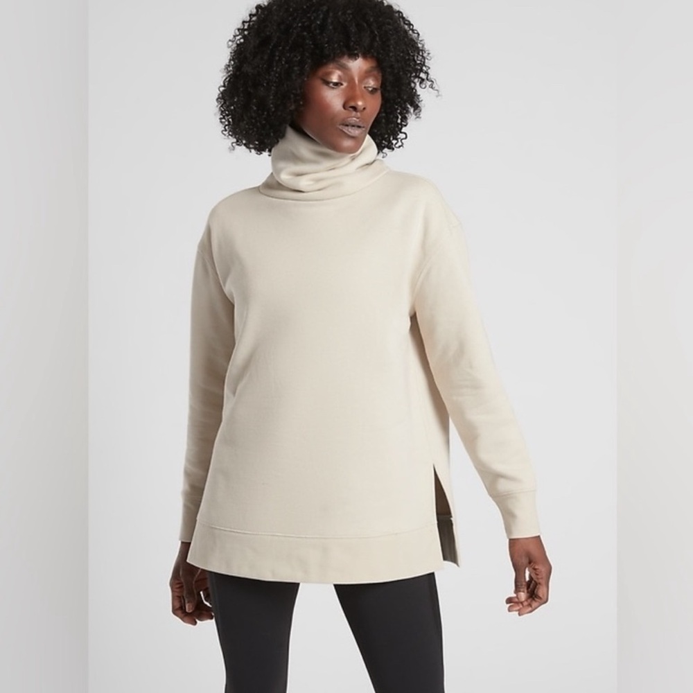 Athleta 24/7‎ Funnel Neck Sweatshirt Women’s Med Putty Beige Athleisure Pullover